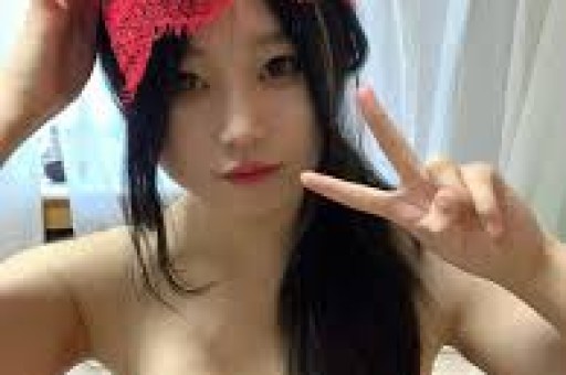 微博之夜座位空两小时流量明星耍大牌成笑话