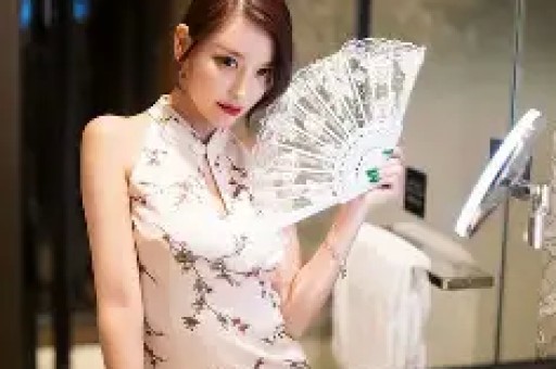 手握好牌却打得一塌糊涂过气明星仍旧“耍大牌”翻车早有征兆
